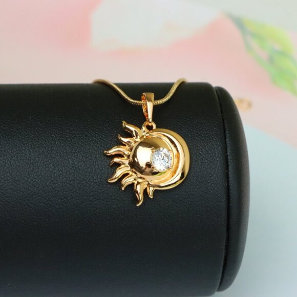 "Round Green Stone Pendant in Rose Gold Finish, XPPT1561 - Picture 13 of 13